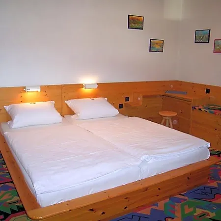 Hotel Smile